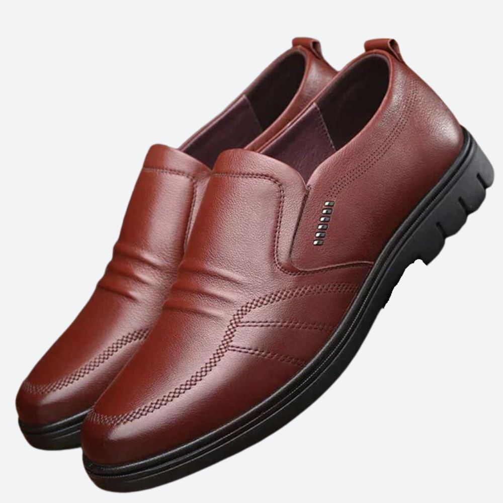 Bequeme und rutschfeste Herrenschuhe - Primo